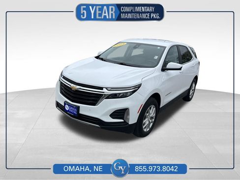 Used 2023 Chevrolet Equinox LT w/ Driver Convenience Package AWD/4WD image 1