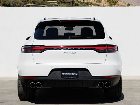 Certified 2021 Porsche Macan S AWD/4WD image 6