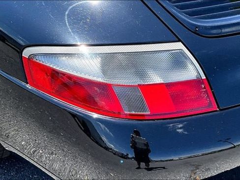 Used 2000 Porsche 911 Carrera RWD image 27