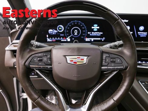 Used 2022 Cadillac Escalade ESV Sport w/ Touring Package image 10