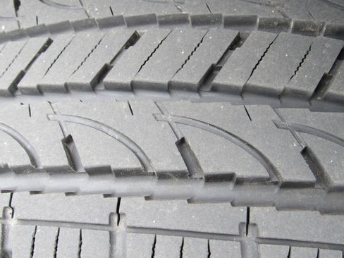 Used 2019 Toyota Tundra Limited w/ Limited Premium Package image 27