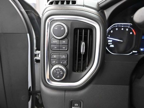 Used 2019 GMC Sierra 1500 AT4 w/ AT4 Premium Package AWD/4WD image 13