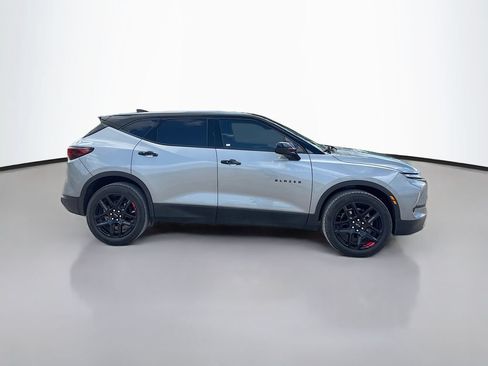 Used 2025 Chevrolet Blazer LT w/ Redline Edition FWD image 8
