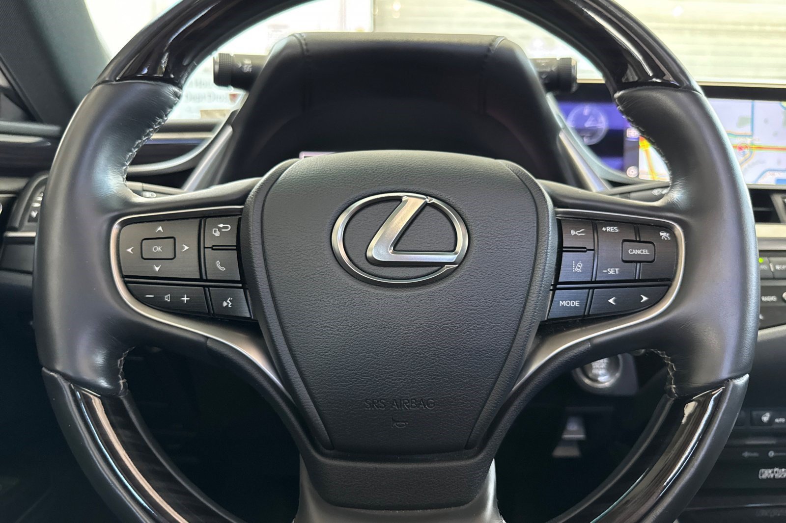 Used 2019 Lexus ES 350 w/ Accessory Package FWD image 30