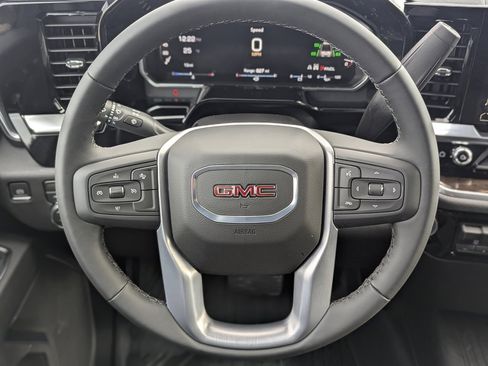New 2026 GMC Sierra 2500 SLE image 21