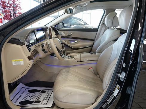 Used 2014 Mercedes-Benz S 550 Sedan image 32