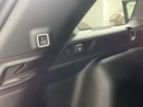 New 2025 Jeep Grand Cherokee Altitude image 26