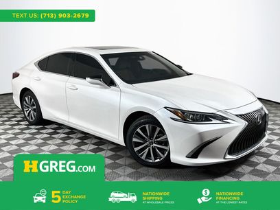 Used 2021 Lexus ES 350 w/ Accessory Package 2