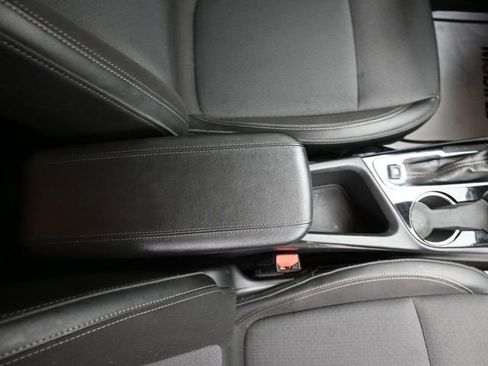 Used 2022 Buick Encore GX Select image 37