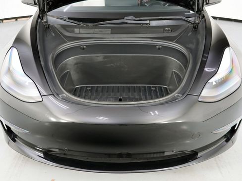 Used 2021 Tesla Model 3 Standard Range Plus image 8