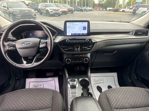 Used 2024 Ford Escape Active AWD/4WD image 16