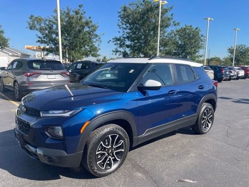 Used 2022 Chevrolet TrailBlazer ACTIV w/ Technology Package AWD/4WD image 4