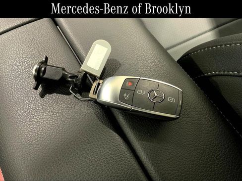 Used 2026 Mercedes-Benz GLE 450 4MATIC Coupe image 13