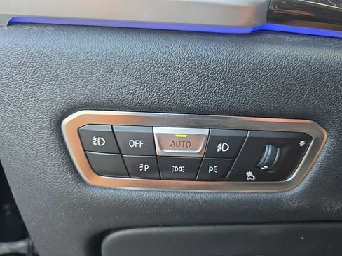 Used 2020 BMW X5 sDrive40i w/ Convenience Package RWD image 16
