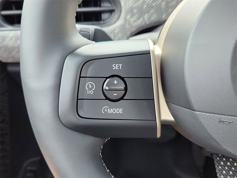 Used 2025 MINI Cooper 2-Door Hardtop image 36