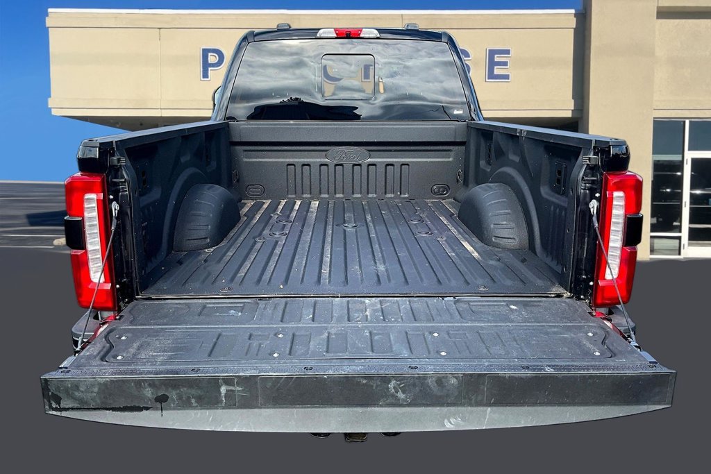 Used 2026 Ford F250 XLT w/ XLT Premium Package AWD/4WD image 8