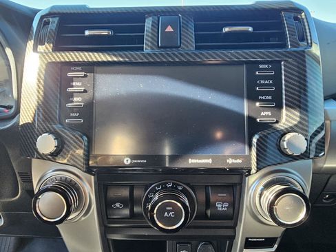 Used 2020 Toyota 4Runner SR5 image 36