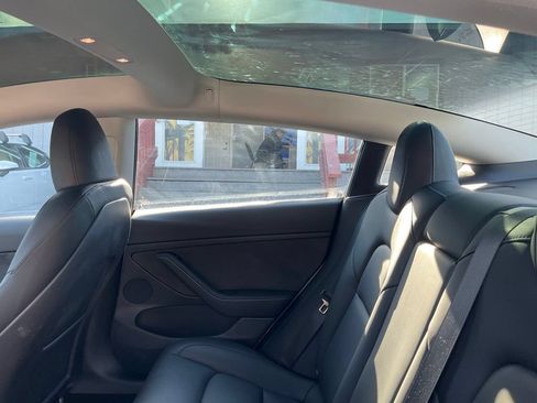 Used 2023 Tesla Model 3 Standard Range RWD image 29