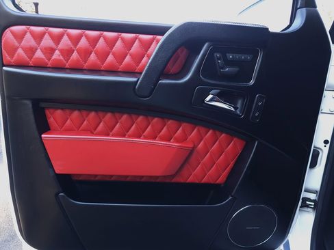 Used 2016 Mercedes-Benz G 63 AMG 4MATIC image 23