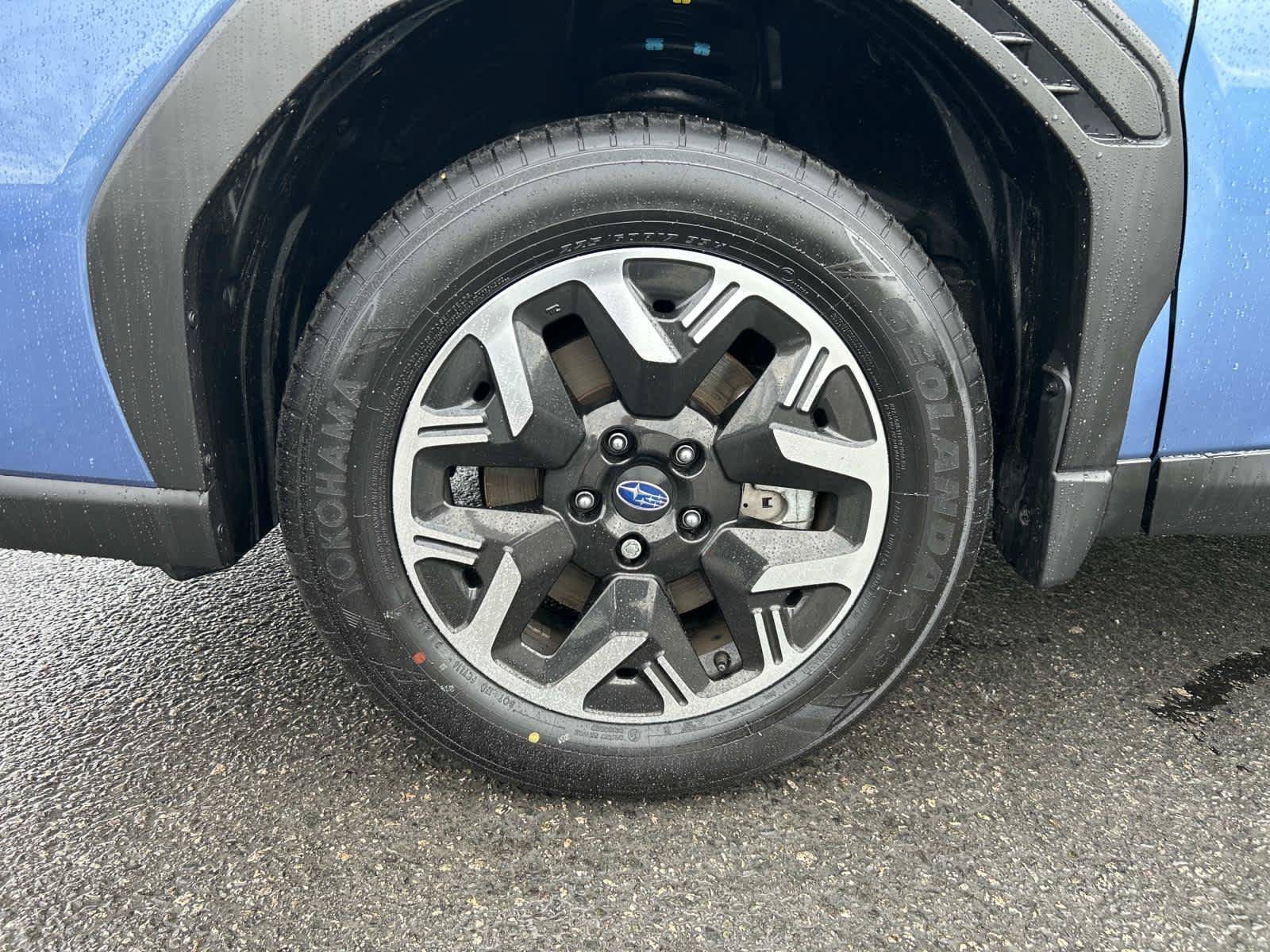 Used 2025 Subaru Forester AWD/4WD image 9