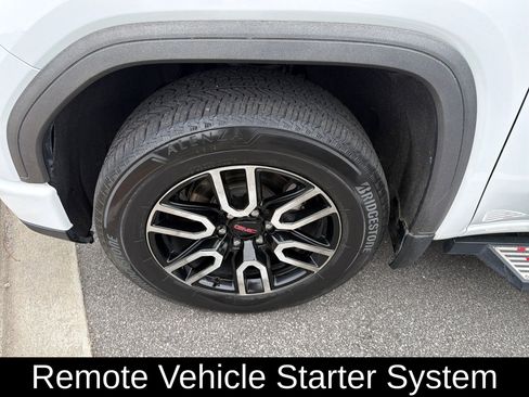 Used 2022 GMC Sierra 1500 Elevation image 3