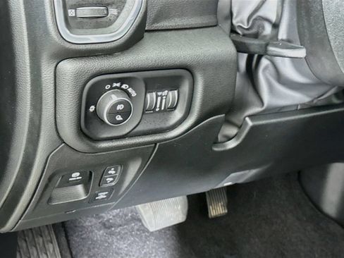 Used 2025 RAM 1500 Laramie w/ Sport Appearance Package AWD/4WD image 21