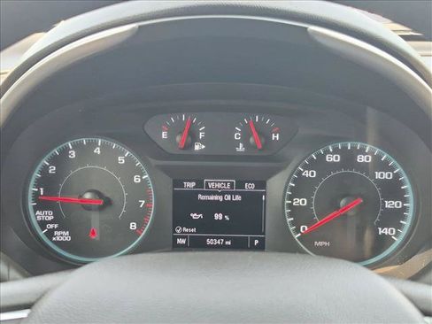 Used 2025 Chevrolet Malibu LT FWD image 11