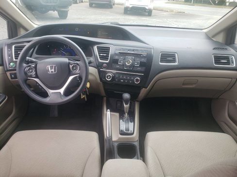 Used 2013 Honda Civic LX image 7