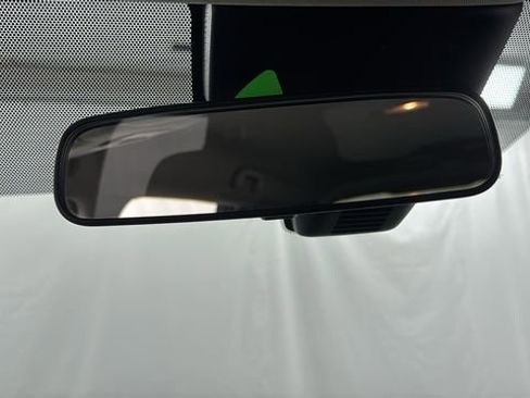 Used 2020 Nissan Rogue SV image 31