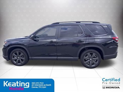 Used 2025 Honda Pilot Sport image 10