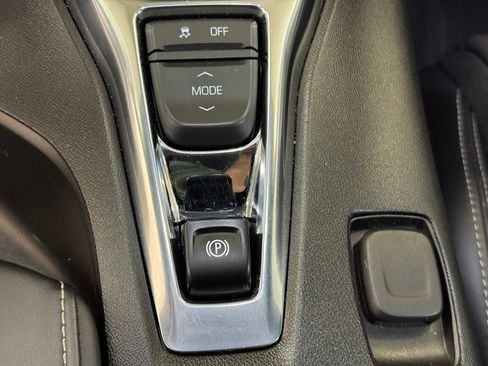 Used 2021 Chevrolet Camaro SS RWD image 38