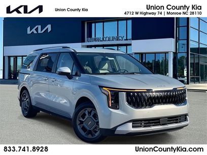 New 2026 Kia Carnival EX