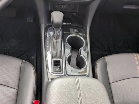 Used 2023 Chevrolet Equinox Premier image 21