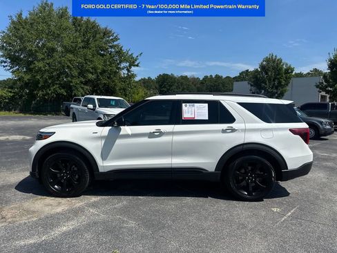 Used 2024 Ford Explorer ST-Line w/ Class IV Trailer Tow Package RWD image 5
