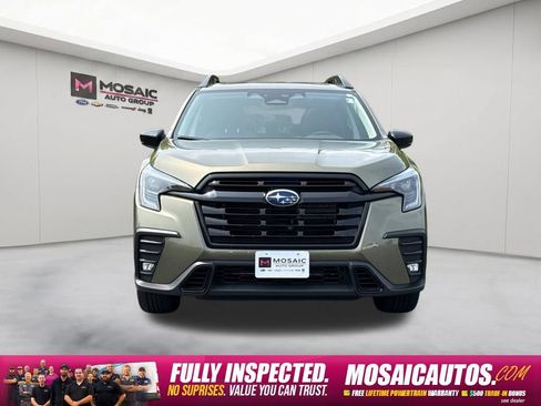 Used 2025 Subaru Ascent Onyx Edition w/ Onyx Package AWD/4WD image 2
