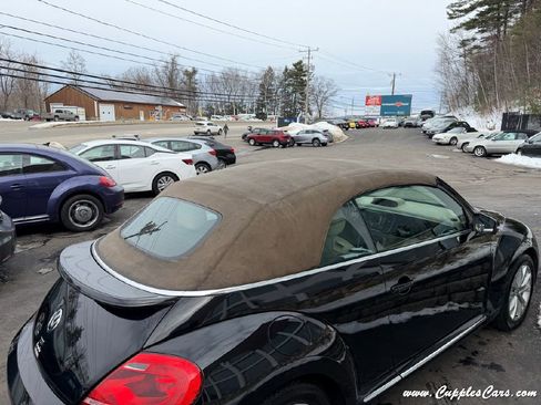 Used 2014 Volkswagen Beetle TDI image 46