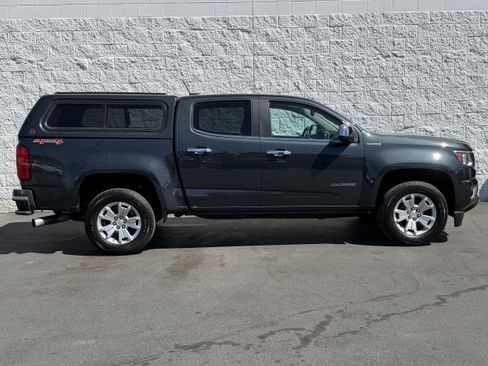 Used 2018 Chevrolet Colorado LT w/ Luxury Package, Chrome AWD/4WD image 4
