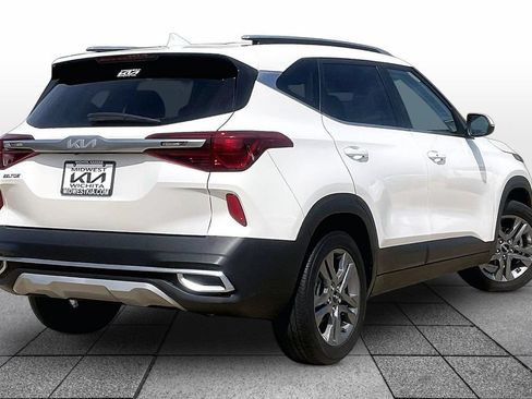 Used 2023 Kia Seltos S FWD image 12
