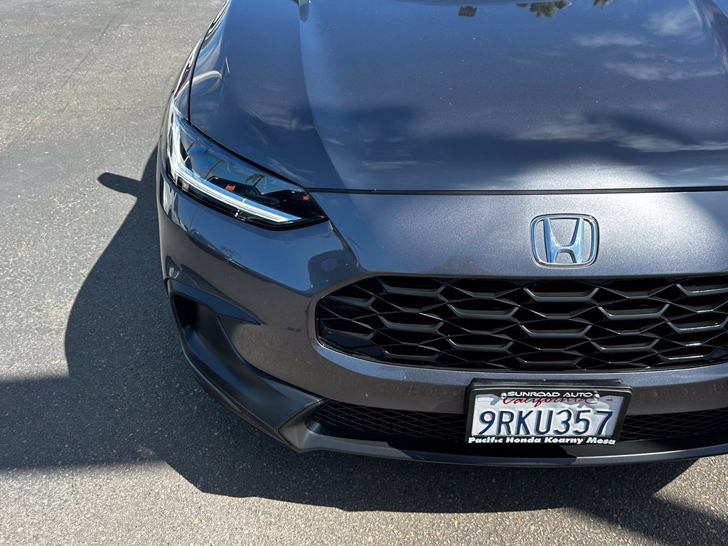 Certified 2025 Honda HR-V LX image 4