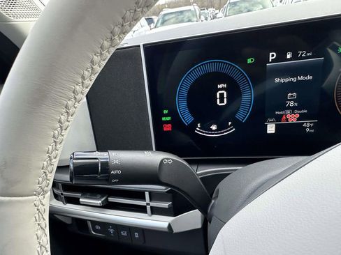 New 2026 Hyundai Santa Fe SE image 25