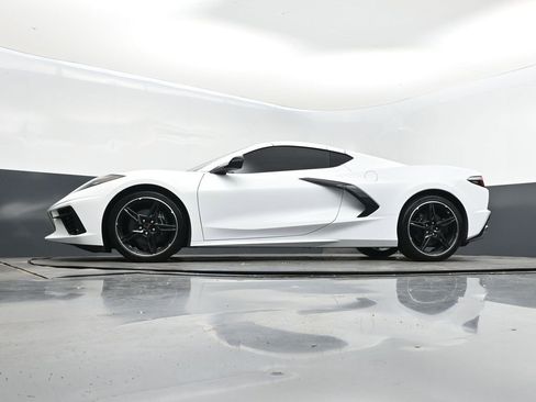 Used 2025 Chevrolet Corvette Stingray Coupe w/ 1LT image 35