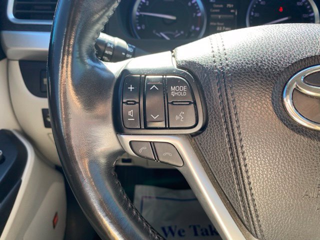 Used 2018 Toyota Highlander Limited w/ Protection Package #3 AWD/4WD image 27