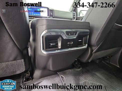 Used 2024 Chevrolet Silverado 1500 LTZ AWD/4WD image 33