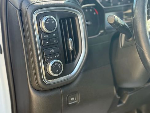 Used 2019 GMC Sierra 1500 SLE w/ SLE Value Package image 23