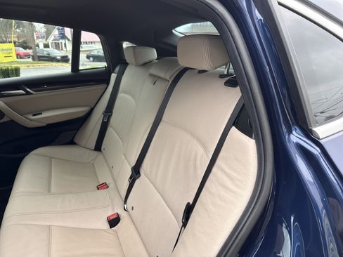 Used 2018 BMW X4 xDrive28i image 32