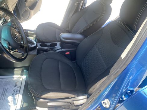 Used 2016 Kia Soul + w/ Designer's Package image 13