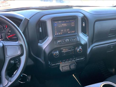 Used 2022 Chevrolet Silverado 1500 Custom w/ LPO, Dark Essentials Package RWD image 6