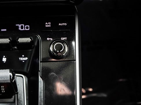 Used 2020 Porsche 911 Carrera S image 22