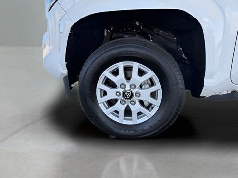 Used 2024 Toyota Tacoma SR5 image 12