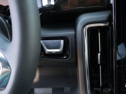New 2026 GMC Yukon XL Elevation AWD/4WD image 27